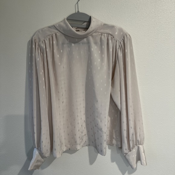 Laura Scott Tops - laura mae Vintage Long Sleeve‎ Blouse